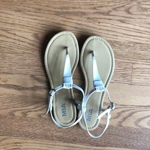 Cute Womens Nordstroms White MIA Gladiator Sandals